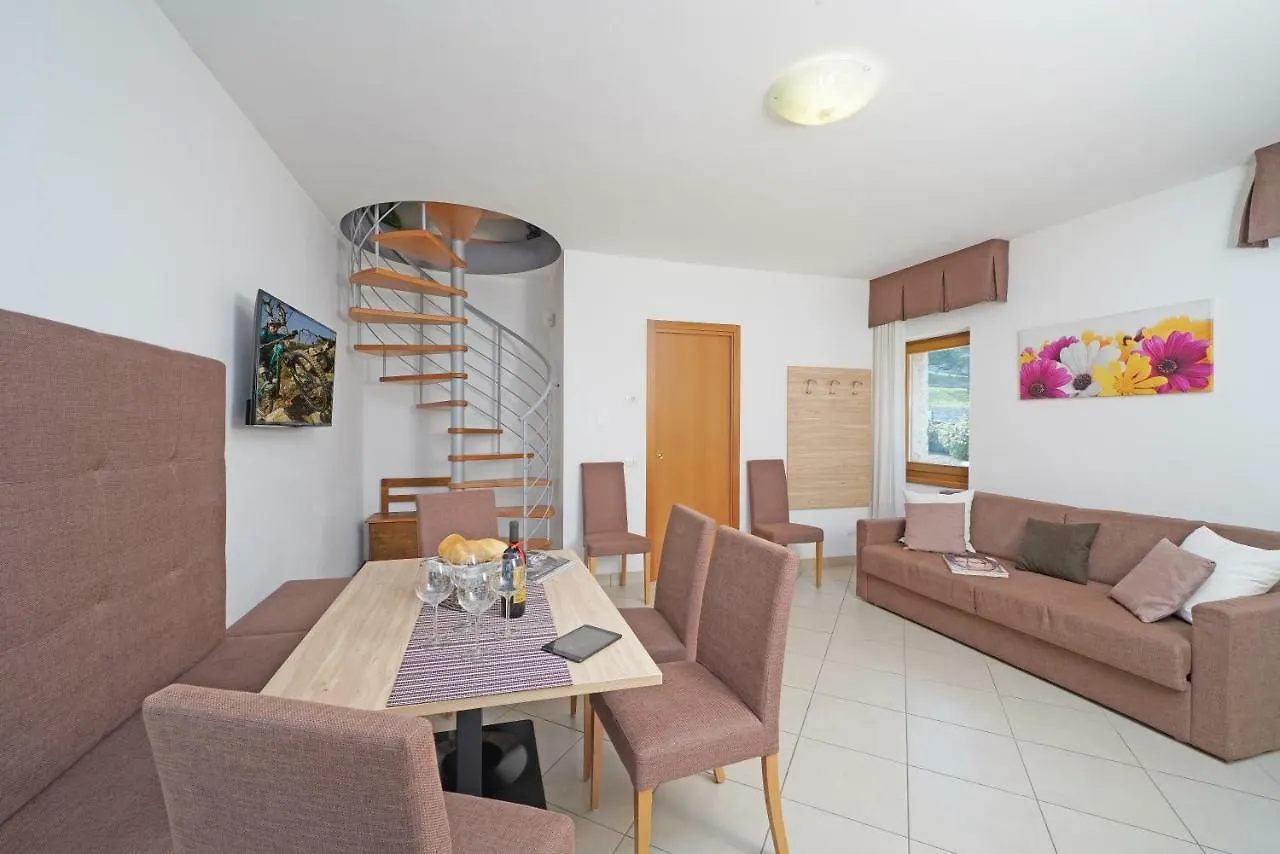 Villa Delle Querce Tremosine Apartment